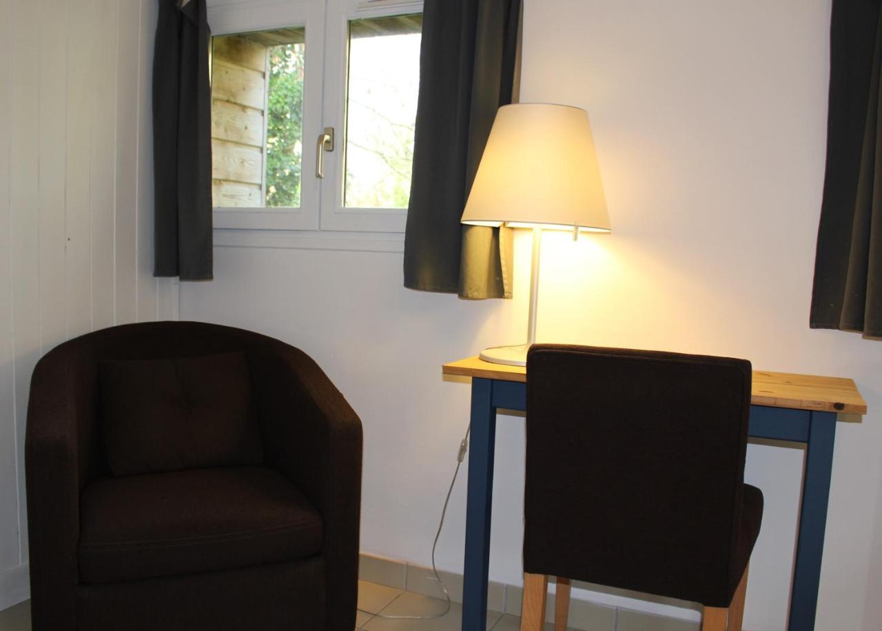 Hotel Naeco Audierne Exteriör bild